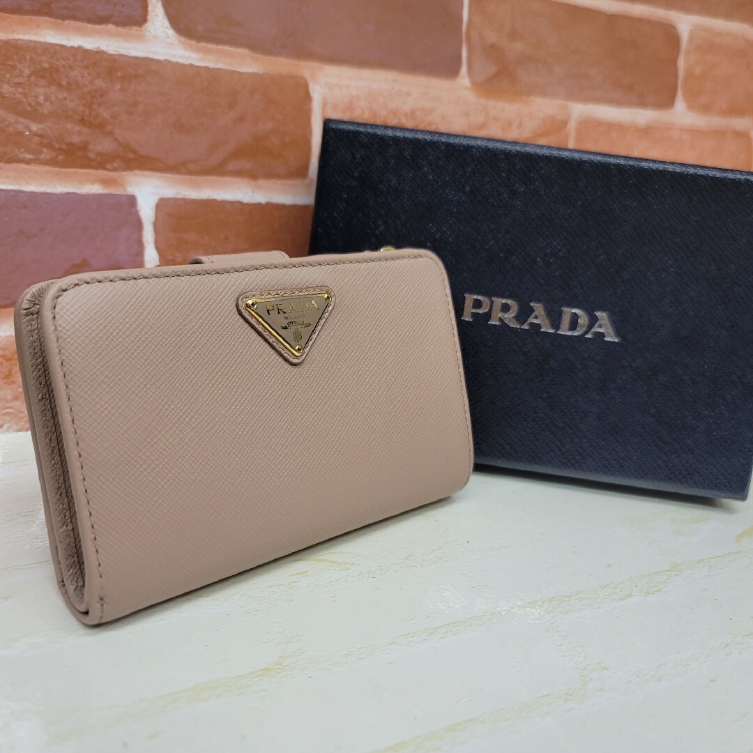 PRADA(プラダ)のみち様専用　箱無し価格 レディースのファッション小物(財布)の商品写真