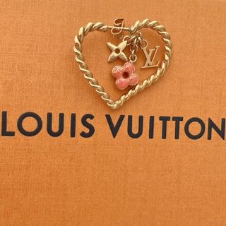 ルイヴィトン(LOUIS VUITTON)のルイヴィトン　片耳　ピアス　イヤリング　ハート　モノグラム　アクセサリー　美品(ピアス)