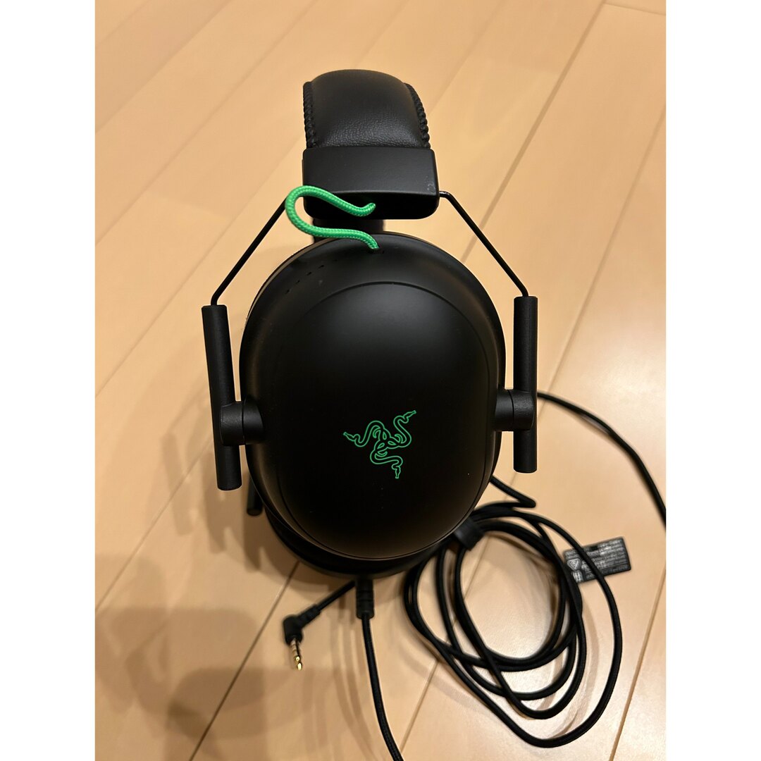 Razer(レイザー)のヘッドセット　RAZER BLACKSHARK V2 スマホ/家電/カメラのオーディオ機器(ヘッドフォン/イヤフォン)の商品写真