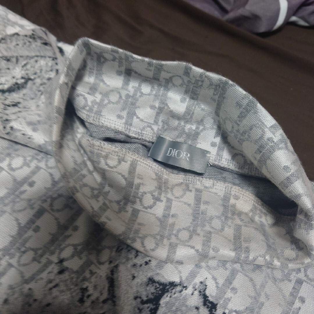 DIOR HOMME(ディオールオム)のディオール　ダニエルアーシャム　モックネックシャツ　ジャケットコートパンツデニム メンズのトップス(Tシャツ/カットソー(七分/長袖))の商品写真