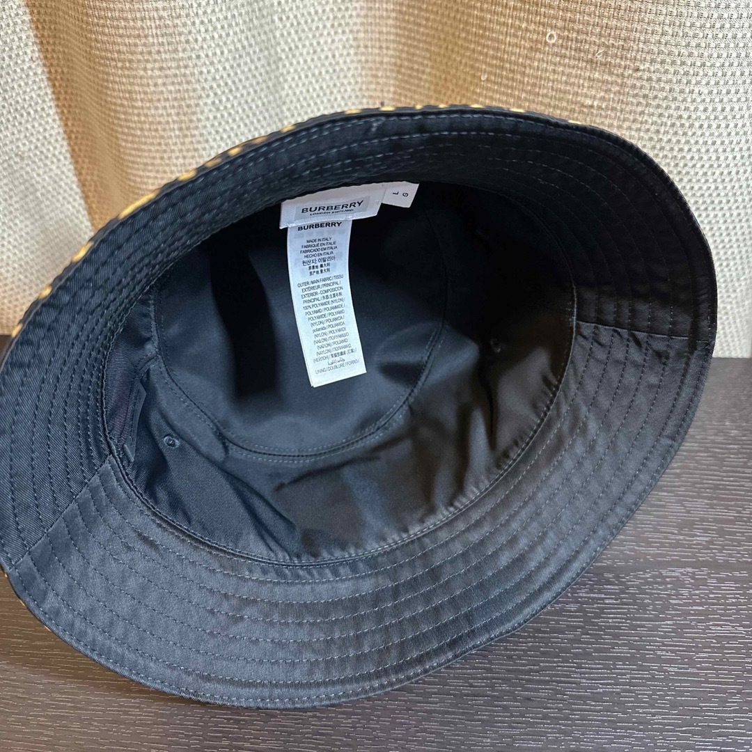 BURBERRY(バーバリー)の美品☆BURBERRY正規品レオパードナイロンバケットハット レディースの帽子(ハット)の商品写真