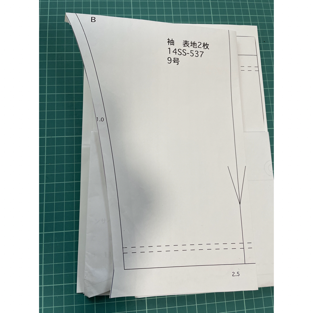 クルール型紙 ハンドメイドの素材/材料(型紙/パターン)の商品写真