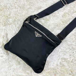 プラダ(PRADA)の【美品】プラダ  ショルダーバッグ  ナイロン サコッシュ 白タグ　三角ロゴ　黒(ショルダーバッグ)