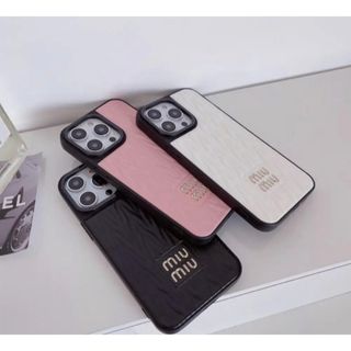 ミュウミュウ(miumiu)の新品！miumiu iPhoneケース14ProMax♡マテラッセ柄 ピンク♡(iPhoneケース)