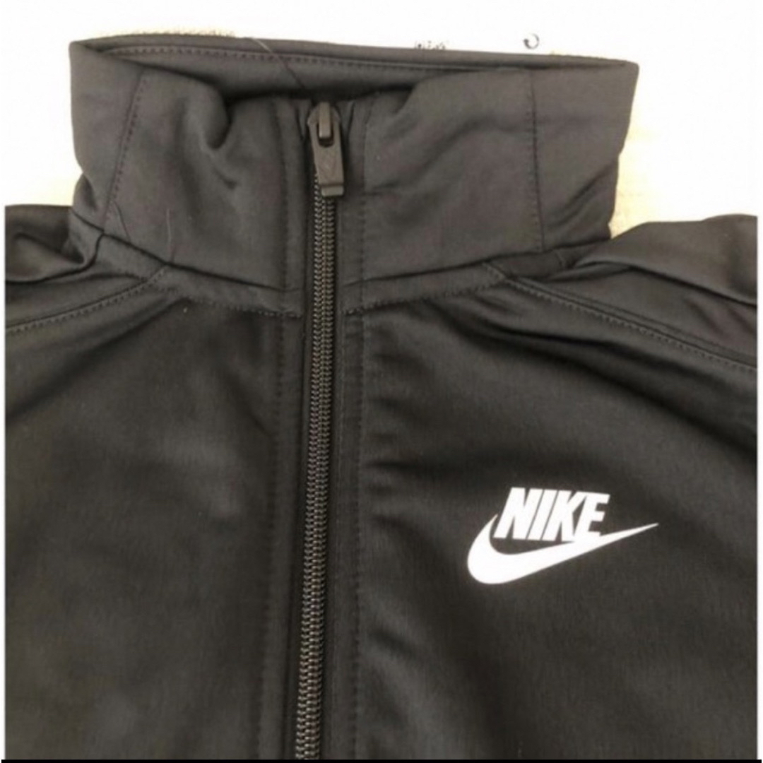 NIKE(ナイキ)の【新品】NIKE ナイキ　ジャージ上　スポーツウェア　上着のみ　130 キッズ/ベビー/マタニティのキッズ服男の子用(90cm~)(その他)の商品写真