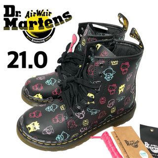 ドクターマーチン(Dr.Martens)の【新品】ドクターマーチン ハローキティ 60周年コラボ キッズ ブーツ 21.0(ブーツ)