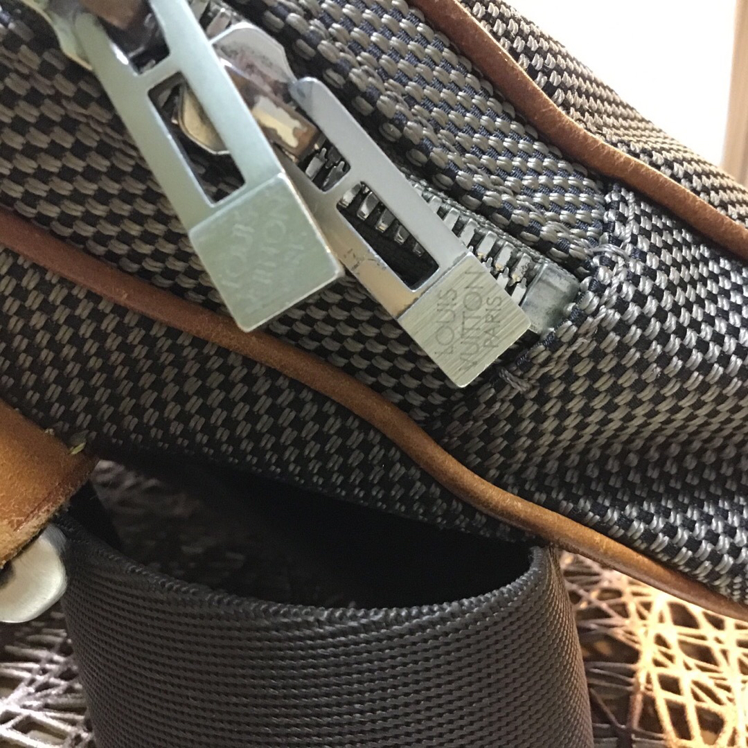 LOUIS VUITTON - LOUIS VUITTON ルイヴィトン ダミエジェアン