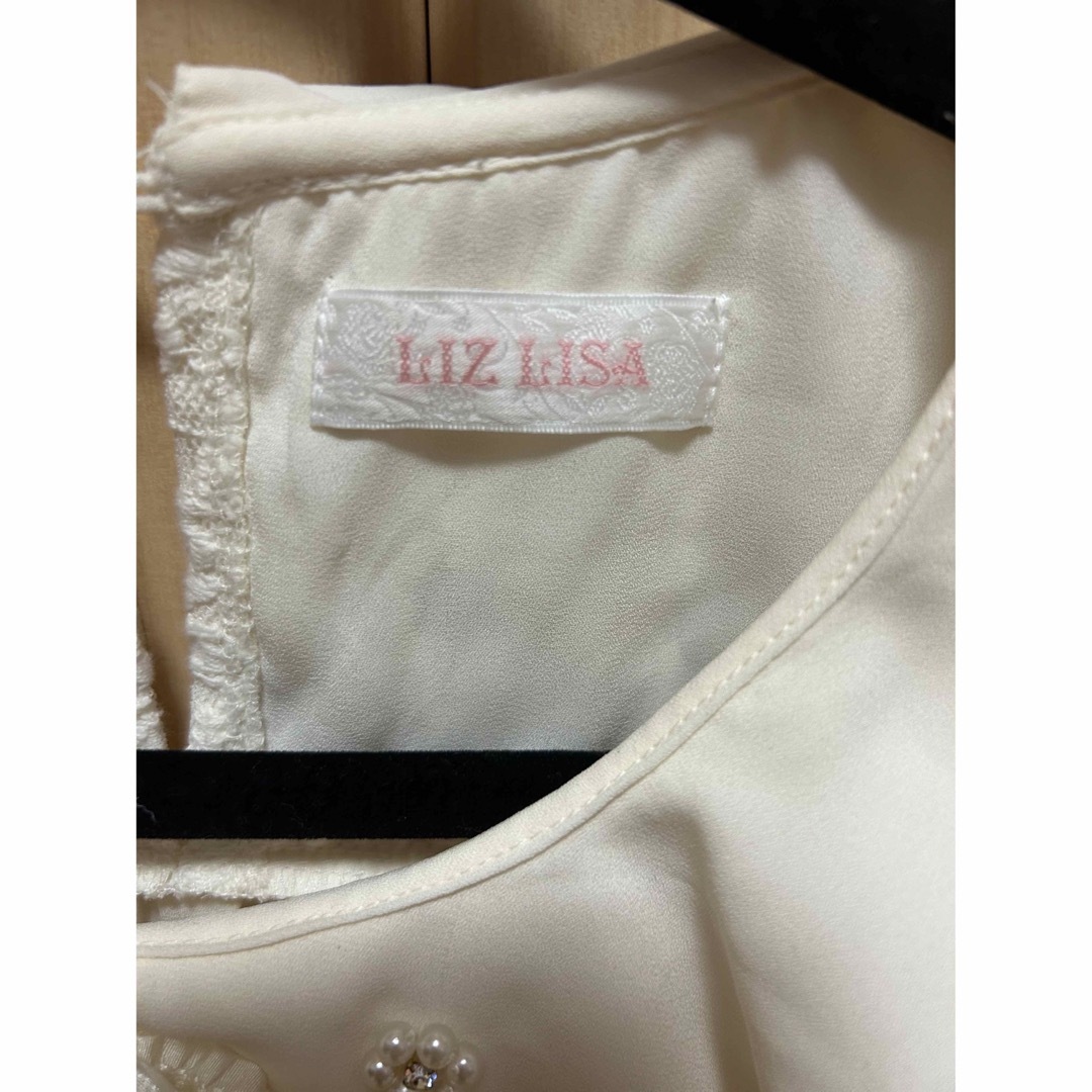 LIZ LISA(リズリサ)の値下げ！LIZ LISA ブラウス　美品　 レディースのトップス(シャツ/ブラウス(長袖/七分))の商品写真