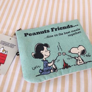 ピーナッツ(PEANUTS)のスヌーピー　ティッシュポーチ〈friends〉(ポーチ)