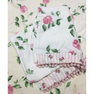 ローラアシュレイ(LAURA ASHLEY)のpink❤︎mariさま専用(毛布)