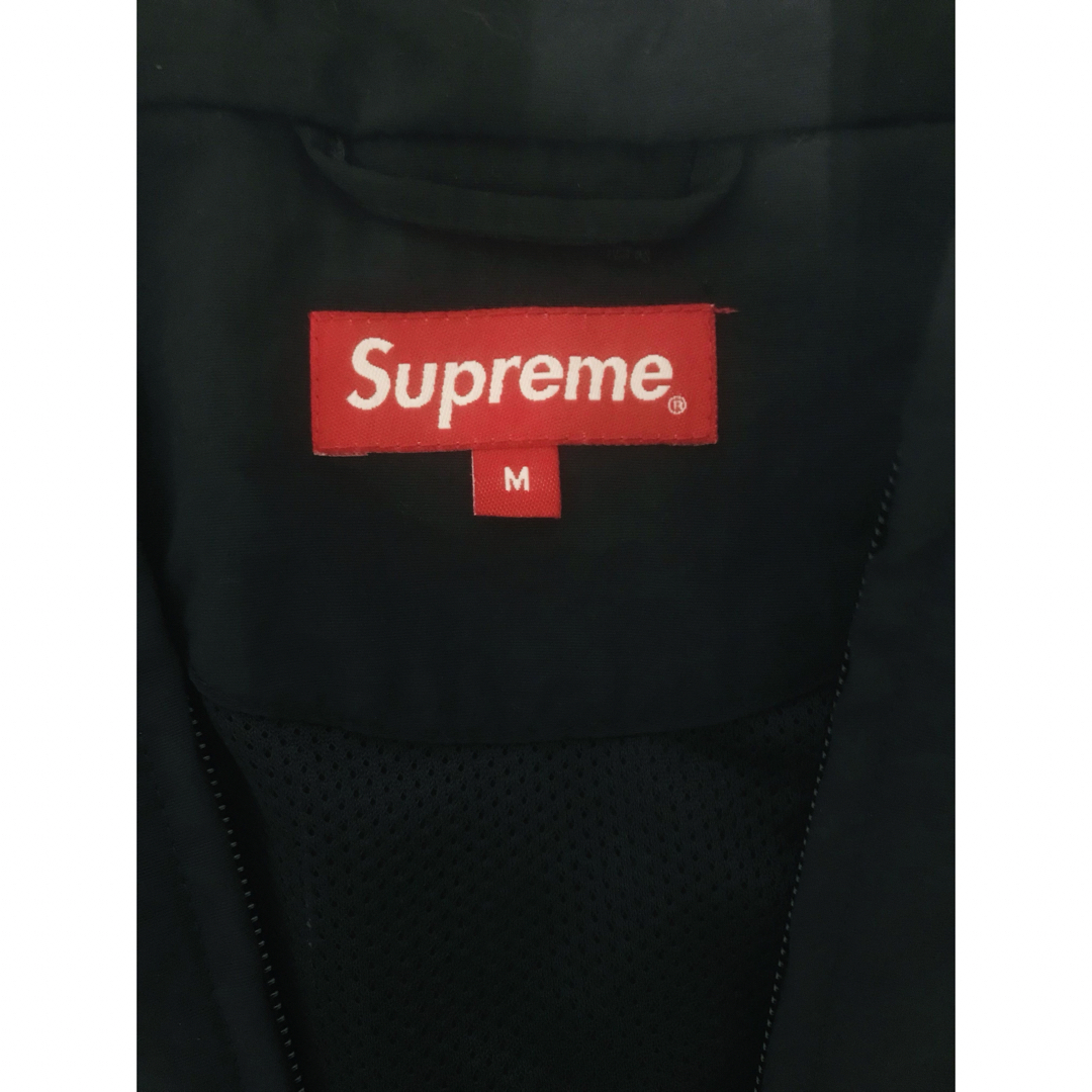 Supreme(シュプリーム)のsupreme シュプリーム  パイピング トラックジャケット ステッカー付き メンズのジャケット/アウター(ナイロンジャケット)の商品写真