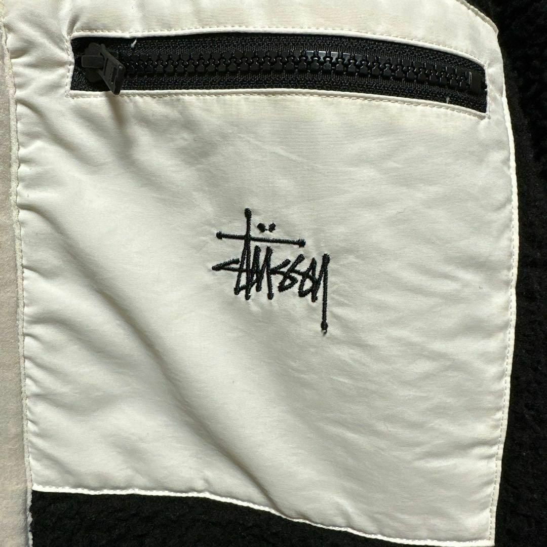 865【入手困難】ステューシー☆刺繍ワンポイントロゴ　ブラック　ボアジャケット