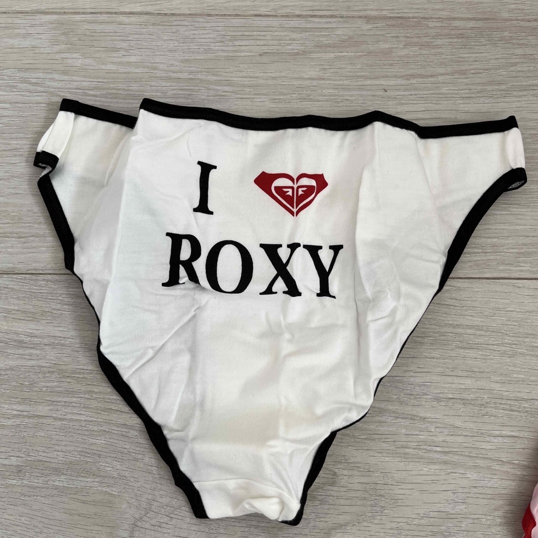 Roxy(ロキシー)のRoxy ショーツ　M レディースの下着/アンダーウェア(ショーツ)の商品写真