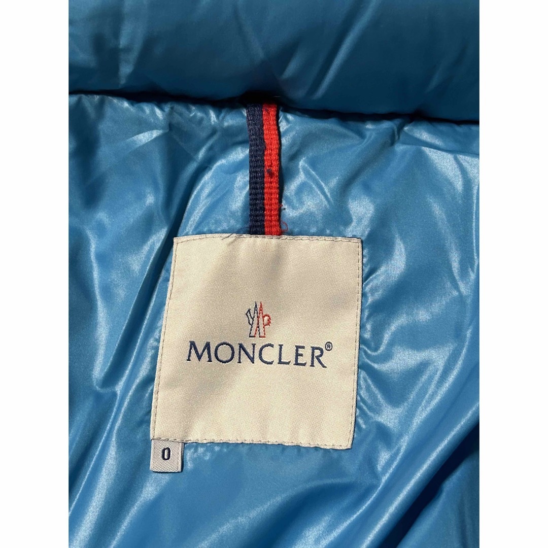 MONCLER(モンクレール)のモンクレール レディースのジャケット/アウター(ダウンジャケット)の商品写真