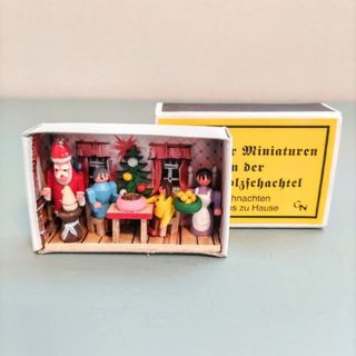 ドイツ　ミニチュア　matchbox　我が家のクリスマス　工芸品　ドイツ雑貨(置物)