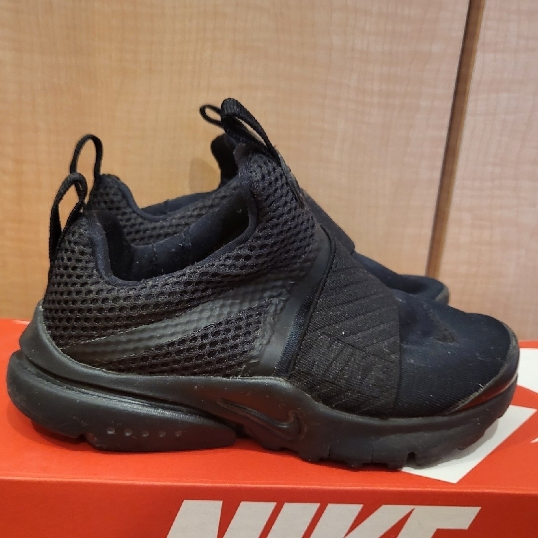 NIKE(ナイキ)のNIKE　プレストエクストリーム　１７cm キッズ/ベビー/マタニティのキッズ靴/シューズ(15cm~)(スニーカー)の商品写真