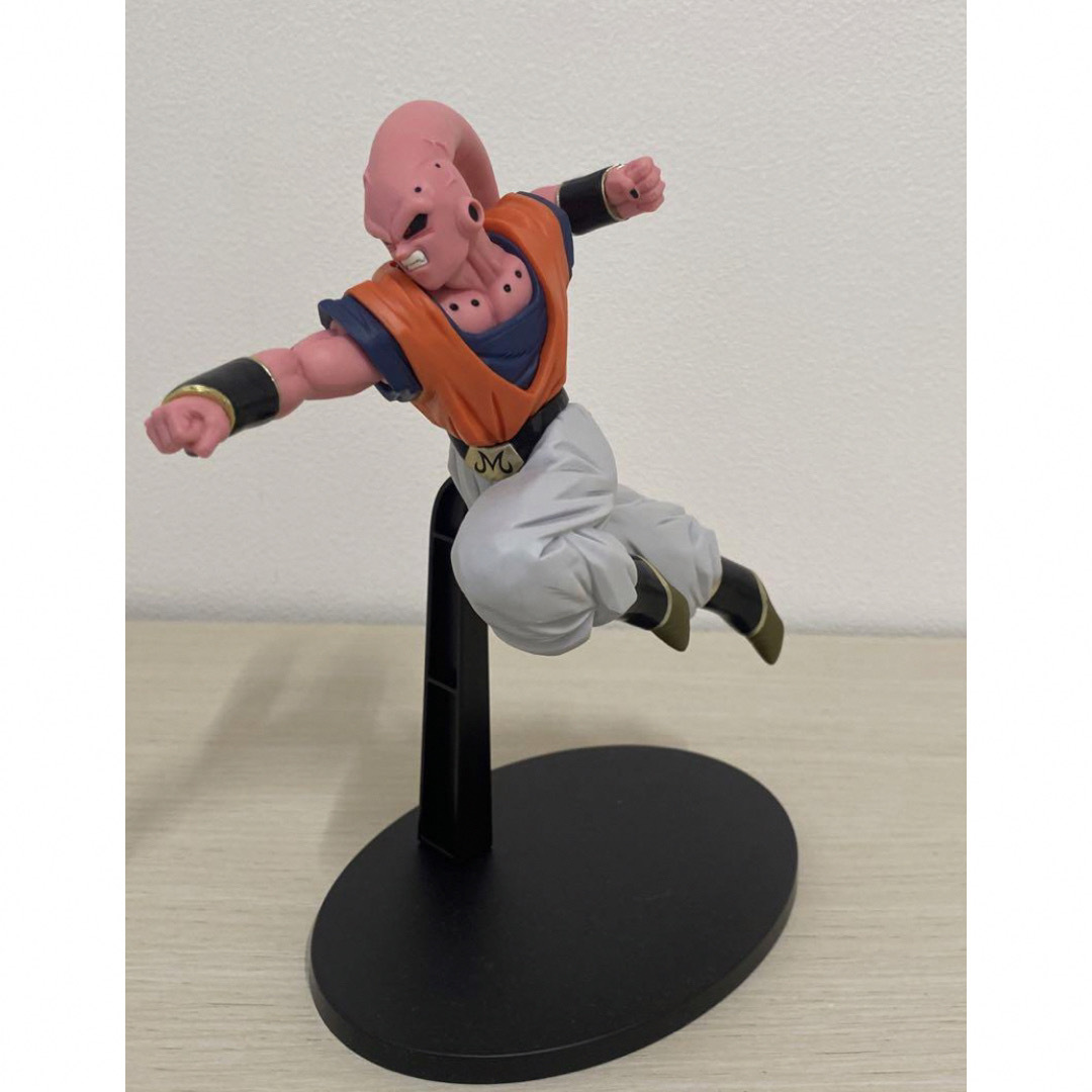 BANDAI(バンダイ)のドラゴンボールZ 魔人ブウ 超サイヤ人ベジット フィギュア 2体セット  箱なし ハンドメイドのおもちゃ(フィギュア)の商品写真