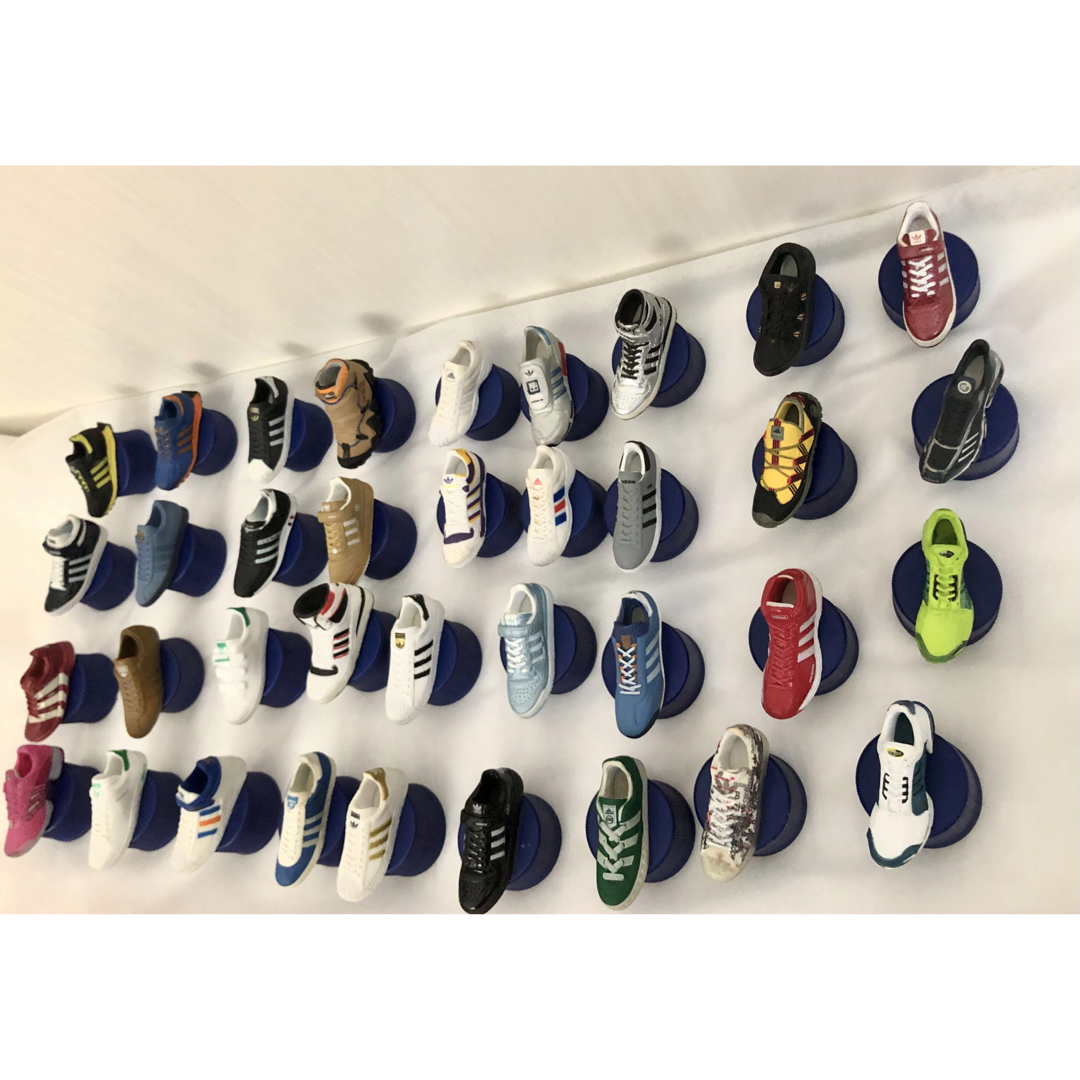 ペプシ　PEPSI アディダス　adidas  靴　ボトルキャップ エンタメ/ホビーのフィギュア(スポーツ)の商品写真