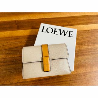 ロエベ(LOEWE)のLOEWE バーティカルウォレット スモール (三つ折財布)(財布)