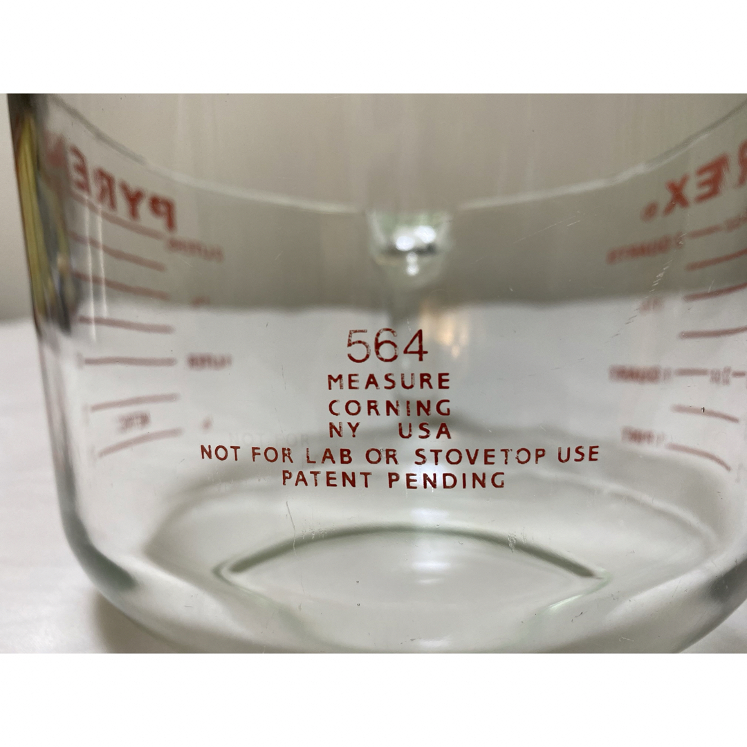 Pyrex(パイレックス)の【貴重品】パイレックス　PYREX 2,000mlメジャーカップ インテリア/住まい/日用品のキッチン/食器(調理道具/製菓道具)の商品写真