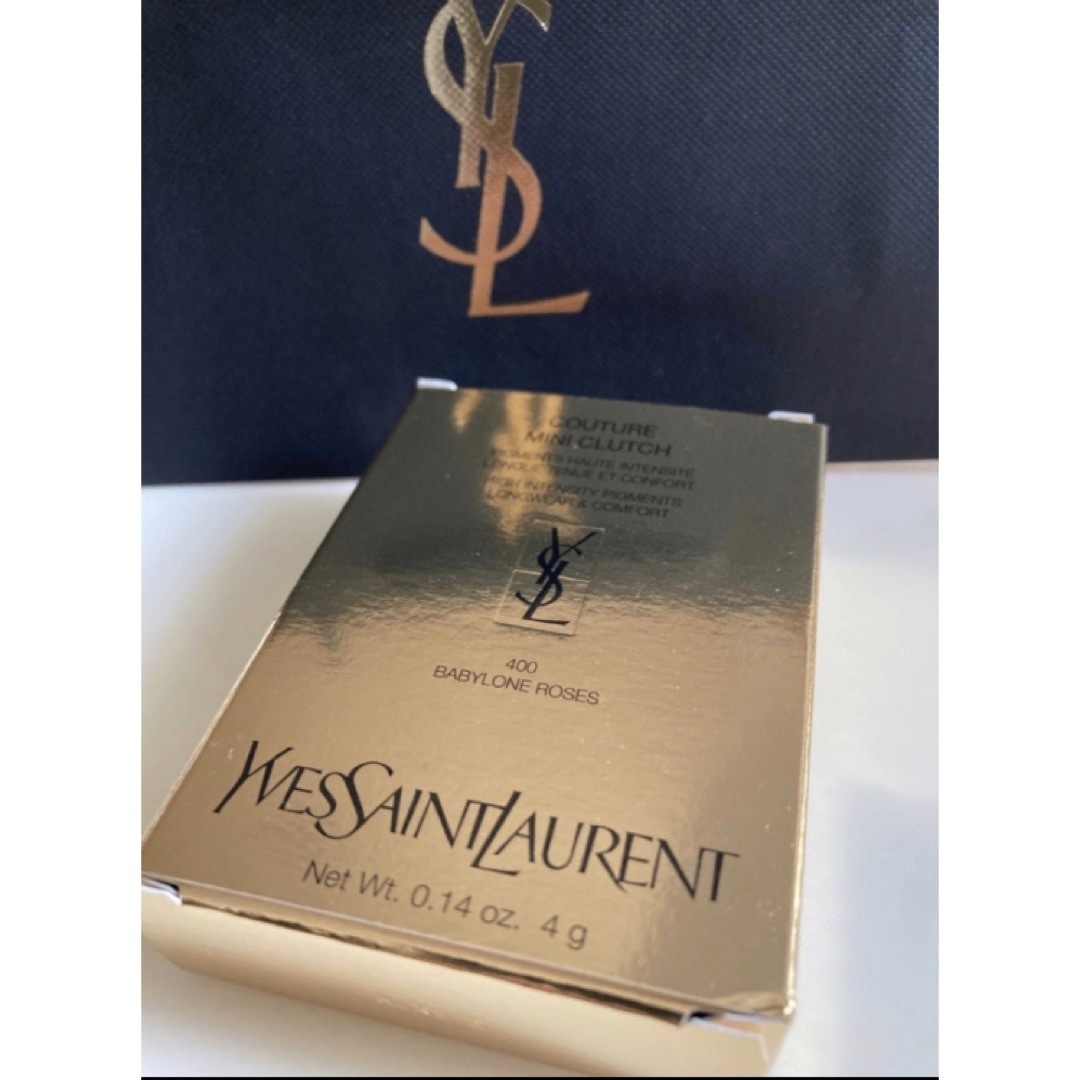 Yves Saint Laurent(イヴサンローラン)のYSLイヴサンローラン クチュールミニクラッチアイシャドウ100 コスメ/美容のベースメイク/化粧品(アイシャドウ)の商品写真