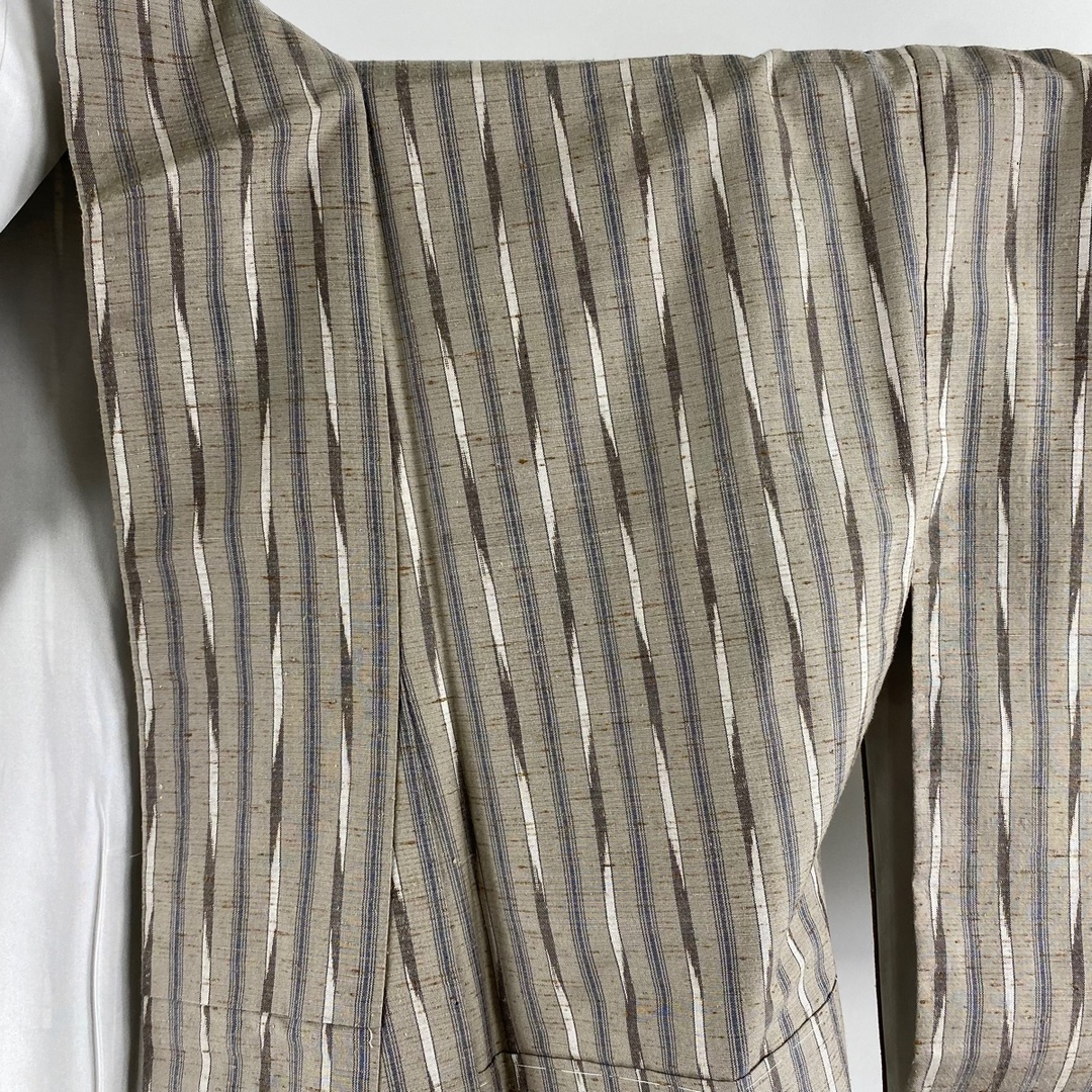 紬 身丈159cm 裄丈61.5cm 正絹 美品 名品 【中古】の通販 by バイセル ...