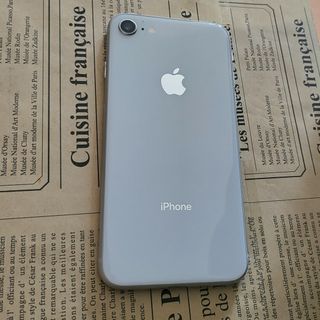 アップル(Apple)のiPhone8 64GB シルバー SIMロック解除済(スマートフォン本体)