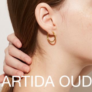 ドゥーズィエムクラス(DEUXIEME CLASSE)の美品【ARTIDA OUD】アルティーダウード フープ ピアス ゴールド(ピアス)