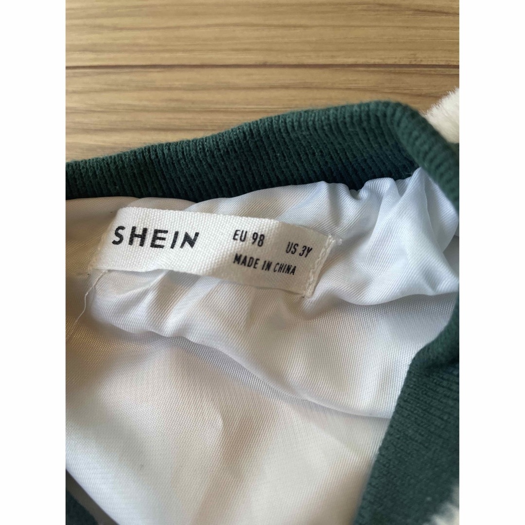 SHEIN(シーイン)のエコファーのジャンパー　90サイズ キッズ/ベビー/マタニティのキッズ服女の子用(90cm~)(ジャケット/上着)の商品写真