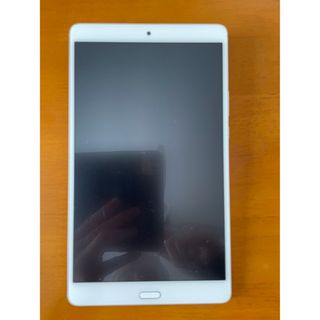 ファーウェイ(HUAWEI)の最終値下げタブレットD-01J 8.4インチ 2560x1600 の解像度(タブレット)