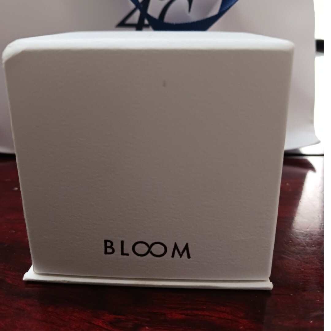 BLOOM(ブルーム)のBLOOM　ガーネットのネックレス&ピアスセット レディースのアクセサリー(ネックレス)の商品写真