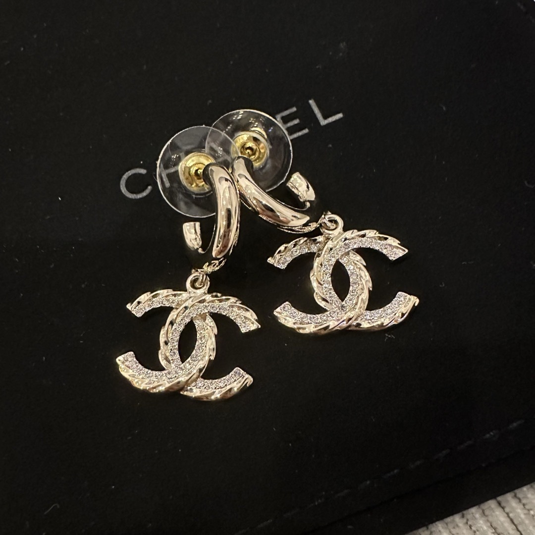 新品　CHANEL シャネル　ピアス