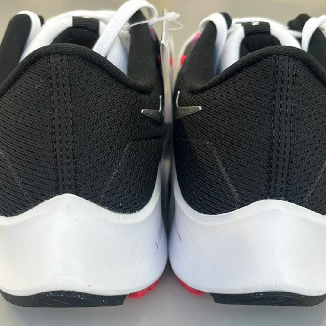 NIKE - 新品 ナイキ レディース ズームペガサス38 白 黒 24.0cmの通販