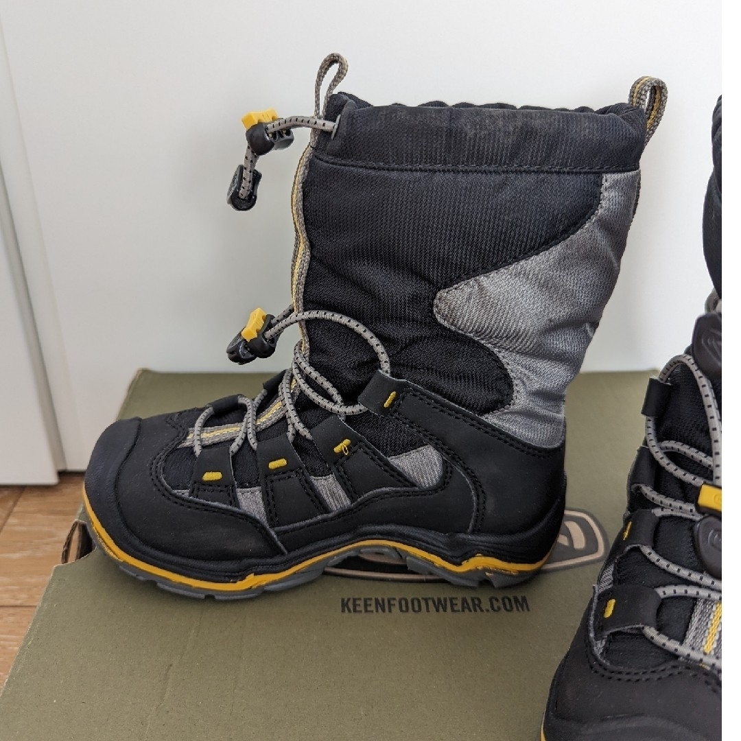 KEEN(キーン)のKEEN キーン　キッズブーツ　16cm キッズ/ベビー/マタニティのキッズ靴/シューズ(15cm~)(ブーツ)の商品写真