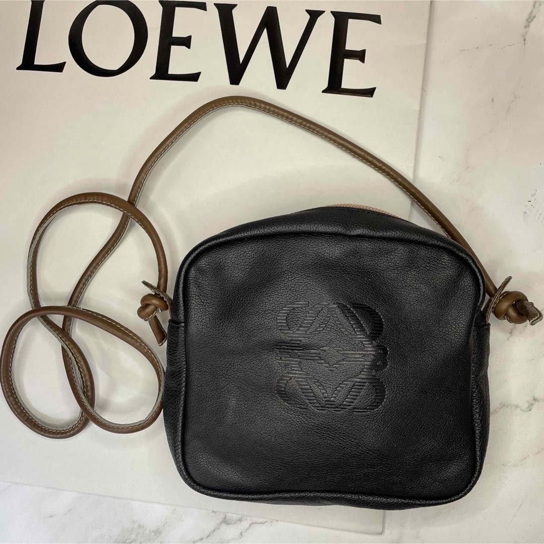 LOEWE - ロエベ loewe アナグラム レザー ショルダーバック ポシェット