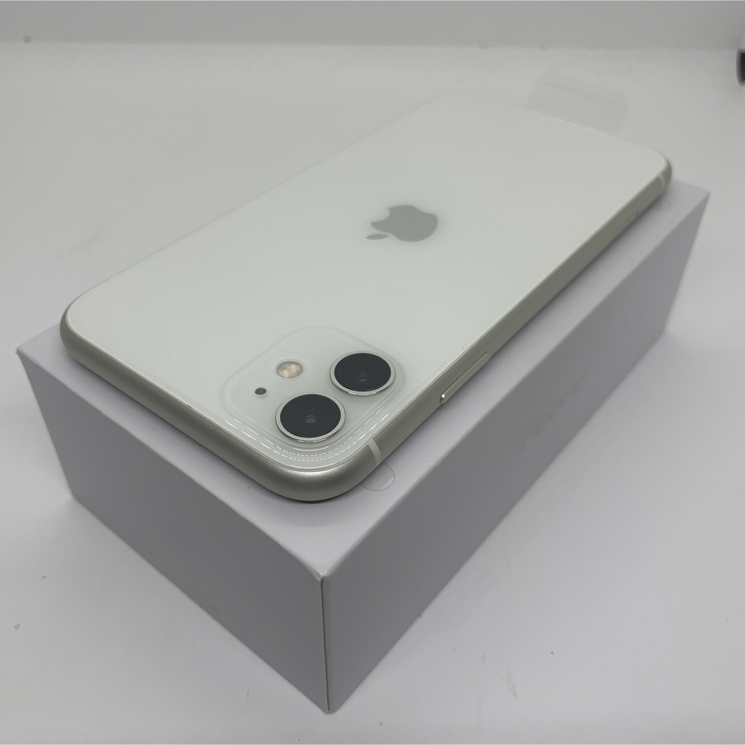 【新品】iPhone 11 ホワイト 128 GB SIMフリー 本体