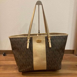 A4可 美品 MICHEAL KORS PVC トートバッグ 茶 総柄 チャーム