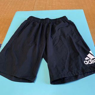 アディダス(adidas)のadidas ハーフパンツ(ショートパンツ)