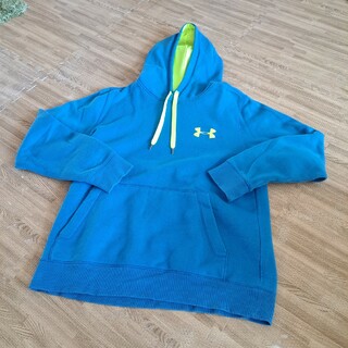 UNDER ARMOUR - UNDER ARMOUR アンダーアーマー デカロゴ プルオーバー ...