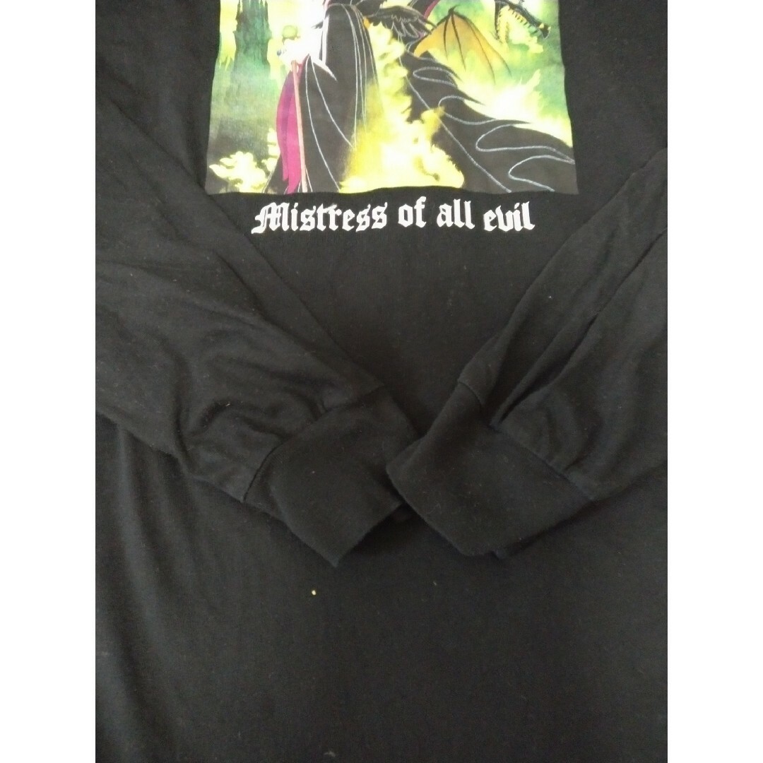 GU(ジーユー)のGU　マレフィセント　長袖Tシャツ　ブラック　サイズM レディースのトップス(Tシャツ(長袖/七分))の商品写真