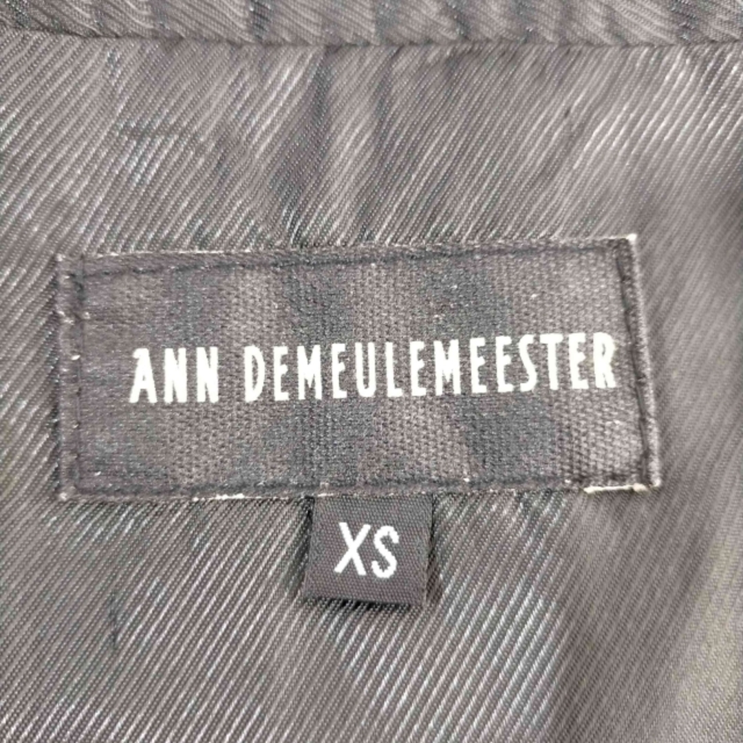 Ann Demeulemeester(アンドゥムルメステール)のAnn DEMEULEMEESTER(アンドゥムルメステール) メンズ アウター メンズのジャケット/アウター(テーラードジャケット)の商品写真