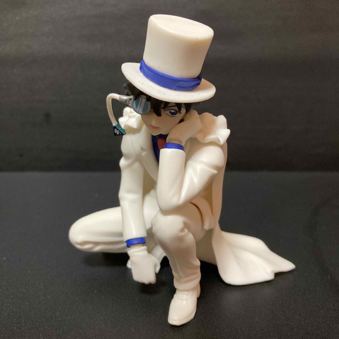 名探偵コナン 怪盗キッド ちょこのせプレミアムフィギュア | フリマアプリ ラクマ