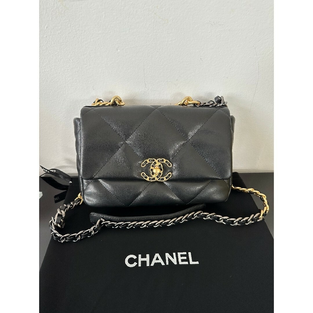 CHANELショルダーバッグ