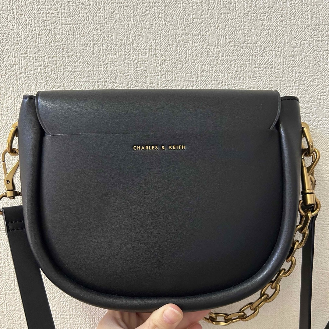 Charles and Keith(チャールズアンドキース)のCharles&Keith ショルダーバッグ レディースのバッグ(ショルダーバッグ)の商品写真