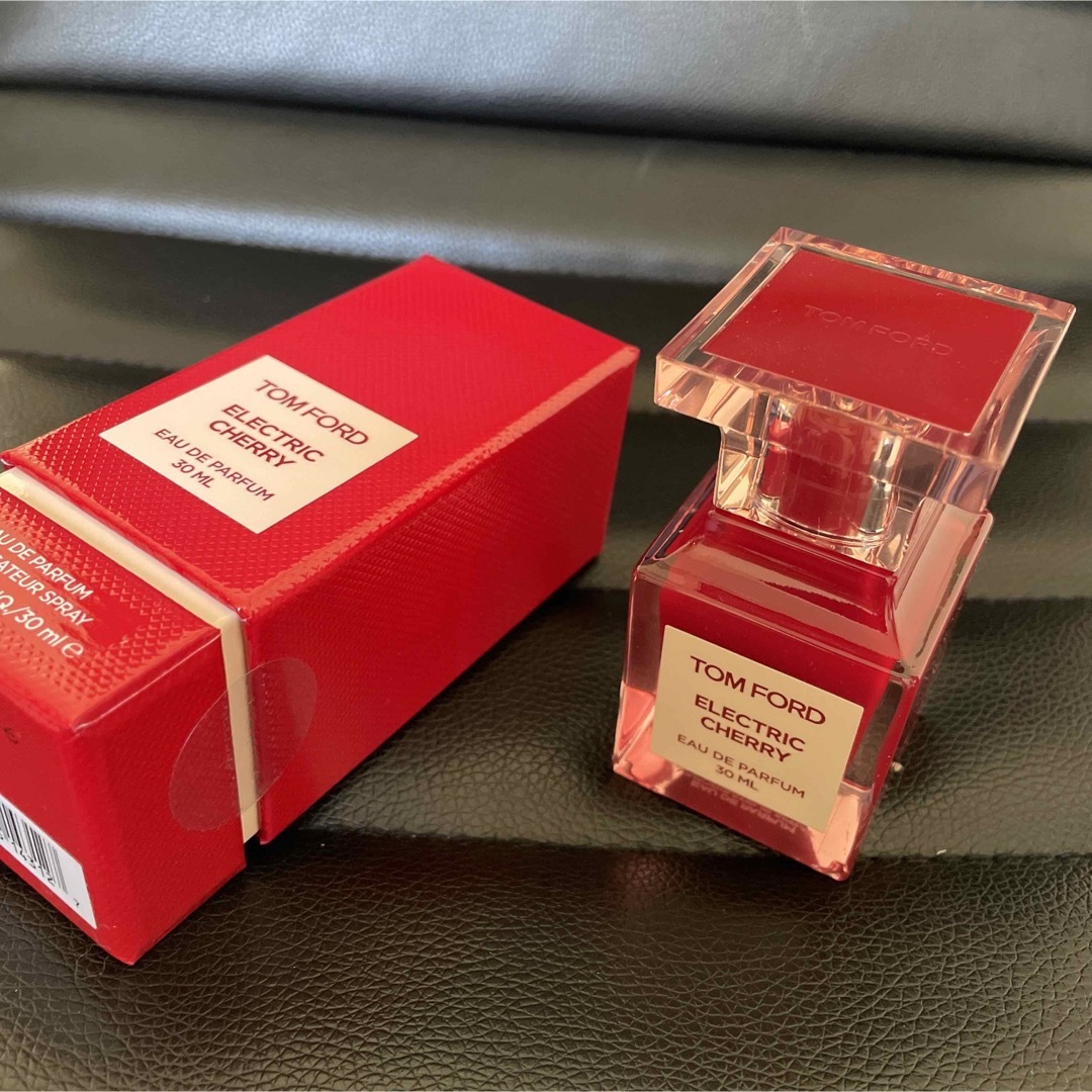 TOM FORD BEAUTY - 【美品】TOM FORD エレクトリックチェリー