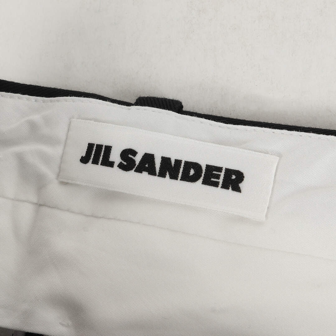 Jil Sander(ジルサンダー)のJIL SANDER ジル・サンダー パンツ サイズ:44 23SS コットンギャバ テーパード チノ パンツ J23KA0002 J45135 ボトムス スラックス トラウザーズ ネイビー 紺 イタリア製 【メンズ】 メンズのパンツ(チノパン)の商品写真