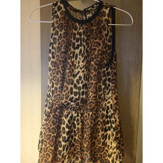 ザラ(ZARA)のZARA ベーシック　レオパード(シャツ/ブラウス(半袖/袖なし))