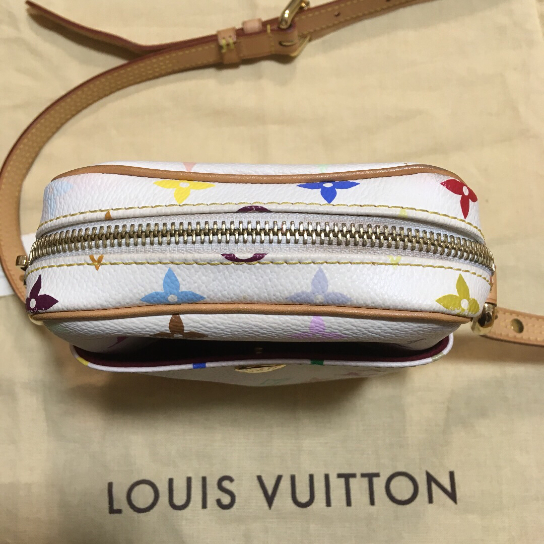 LOUIS VUITTON(ルイヴィトン)のLOUIS VUITTON ルイヴィトン　マルチ　ショルダー　バッグ レディースのバッグ(ショルダーバッグ)の商品写真