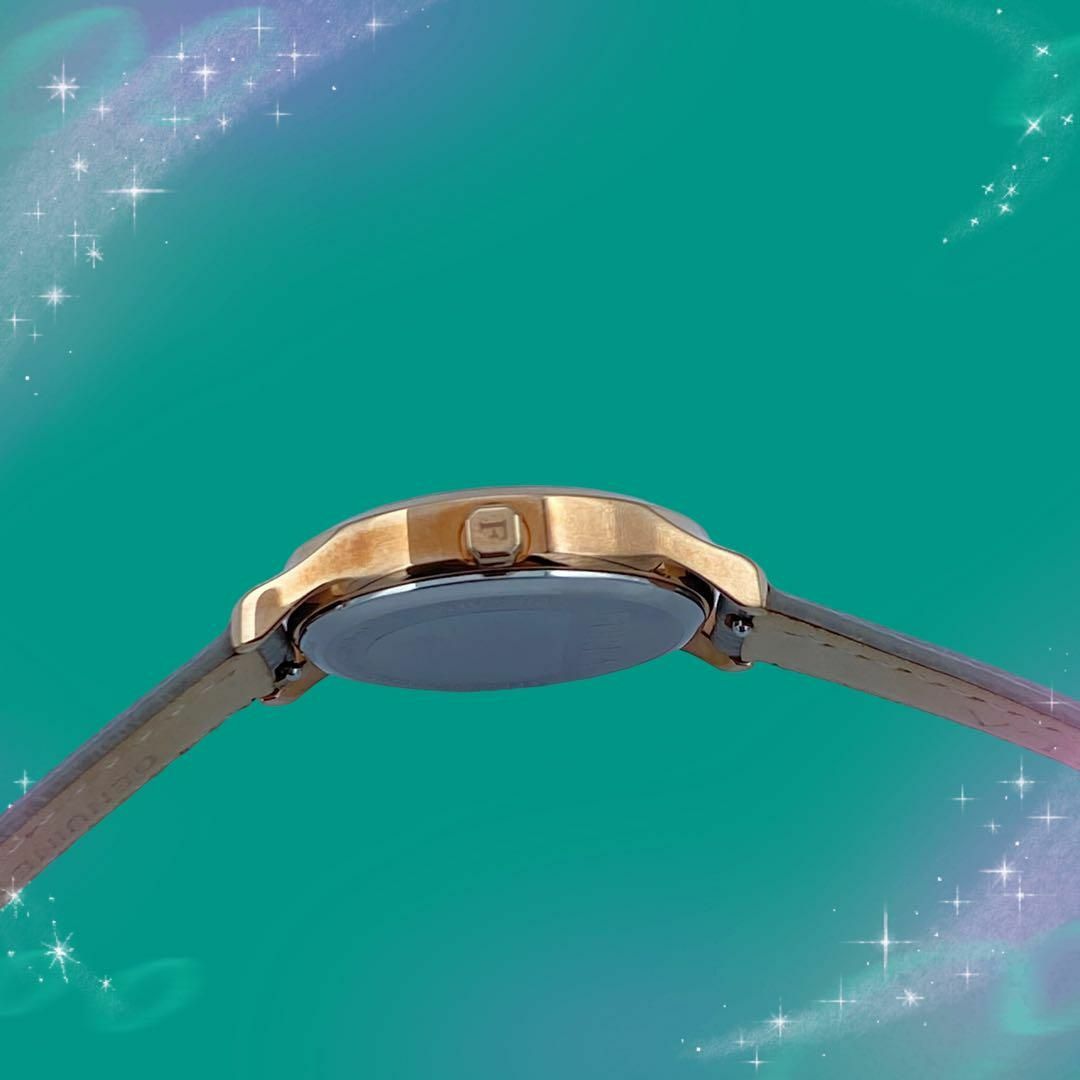 《美品　稼動品》フルラ　ライク　防水　レディース腕時計　グレー系文字盤　クォーツHirachanレディース時計