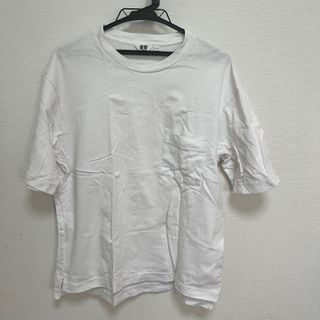 ユニクロ(UNIQLO)のユニクロ　メンズ　男性　Tシャツ　白　ホワイト　半袖(Tシャツ/カットソー(半袖/袖なし))